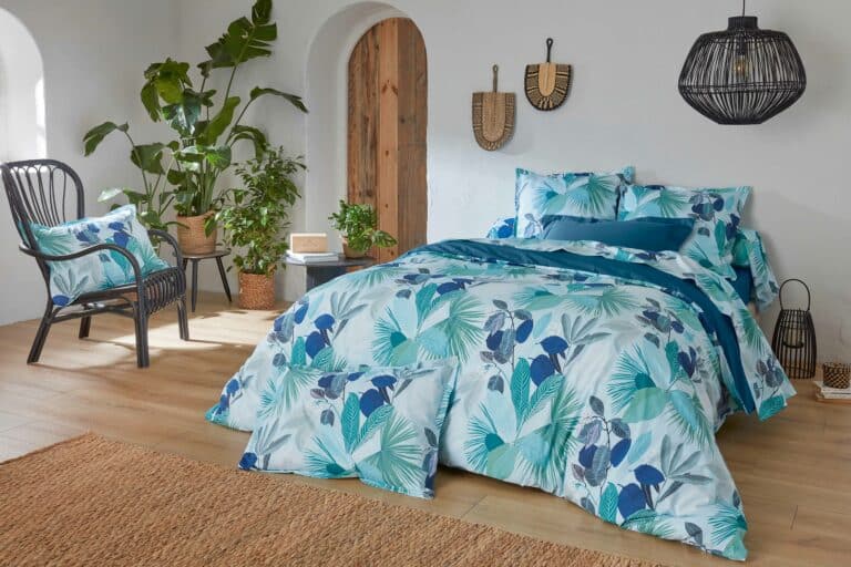 Parure 2 taies + 1 Housse de couette percale de coton 80 fils Moorea Cobalt