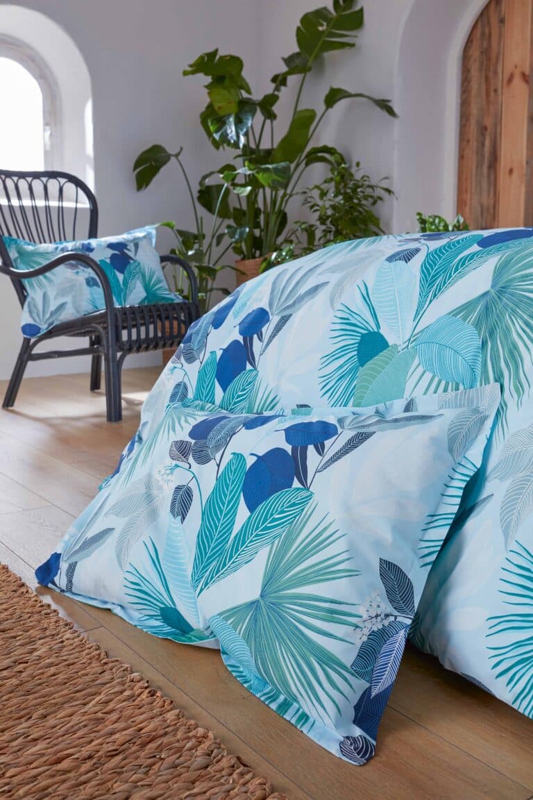 Parure 2 taies + 1 Housse de couette percale de coton 80 fils Moorea Cobalt – Image 2